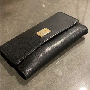 Michael Kors Tri-fold wallet